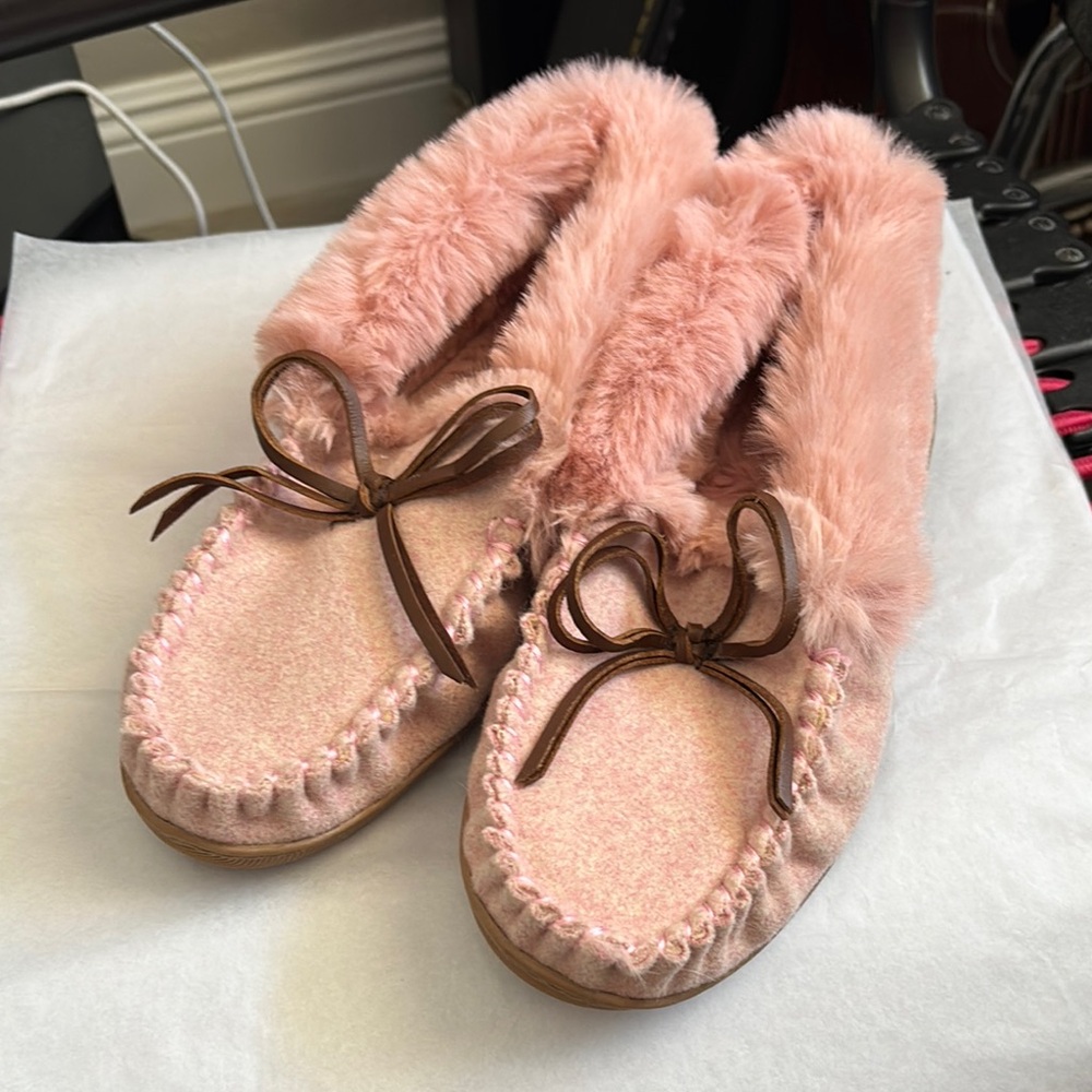 J Crew Cozy Pink Fur-Lined Moccasins